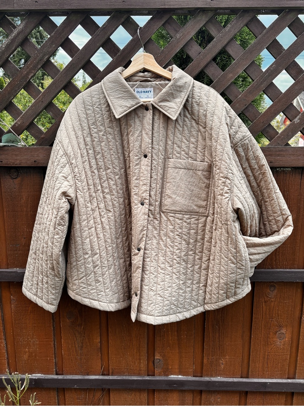 Old Navy Oversized Lightweight Water-Resistant Quilted Jacket | Size XL - Picture 5 of 7